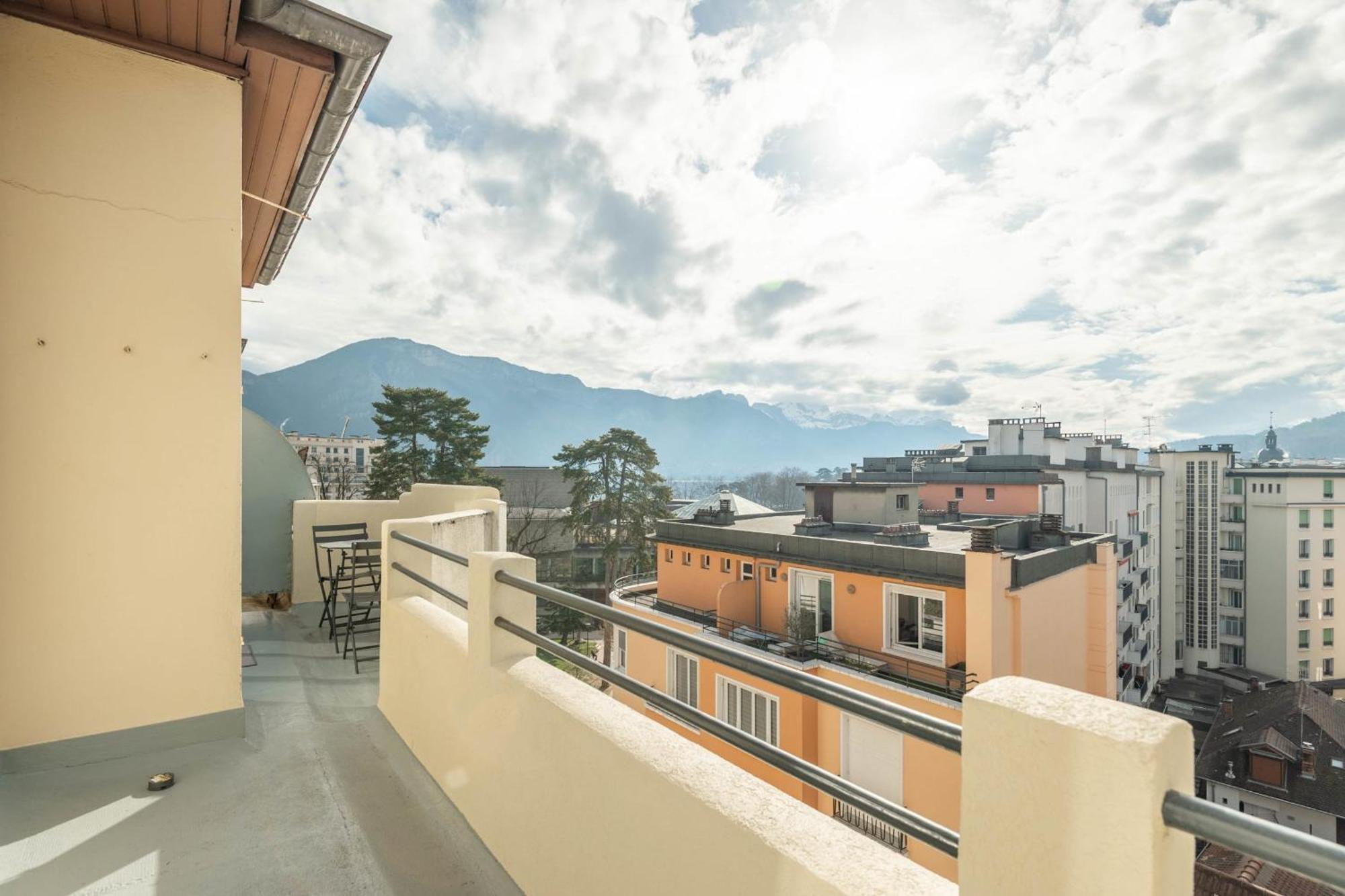 Le Beau Marcy - Contemporary City Centre Flat Annecy Eksteriør billede
