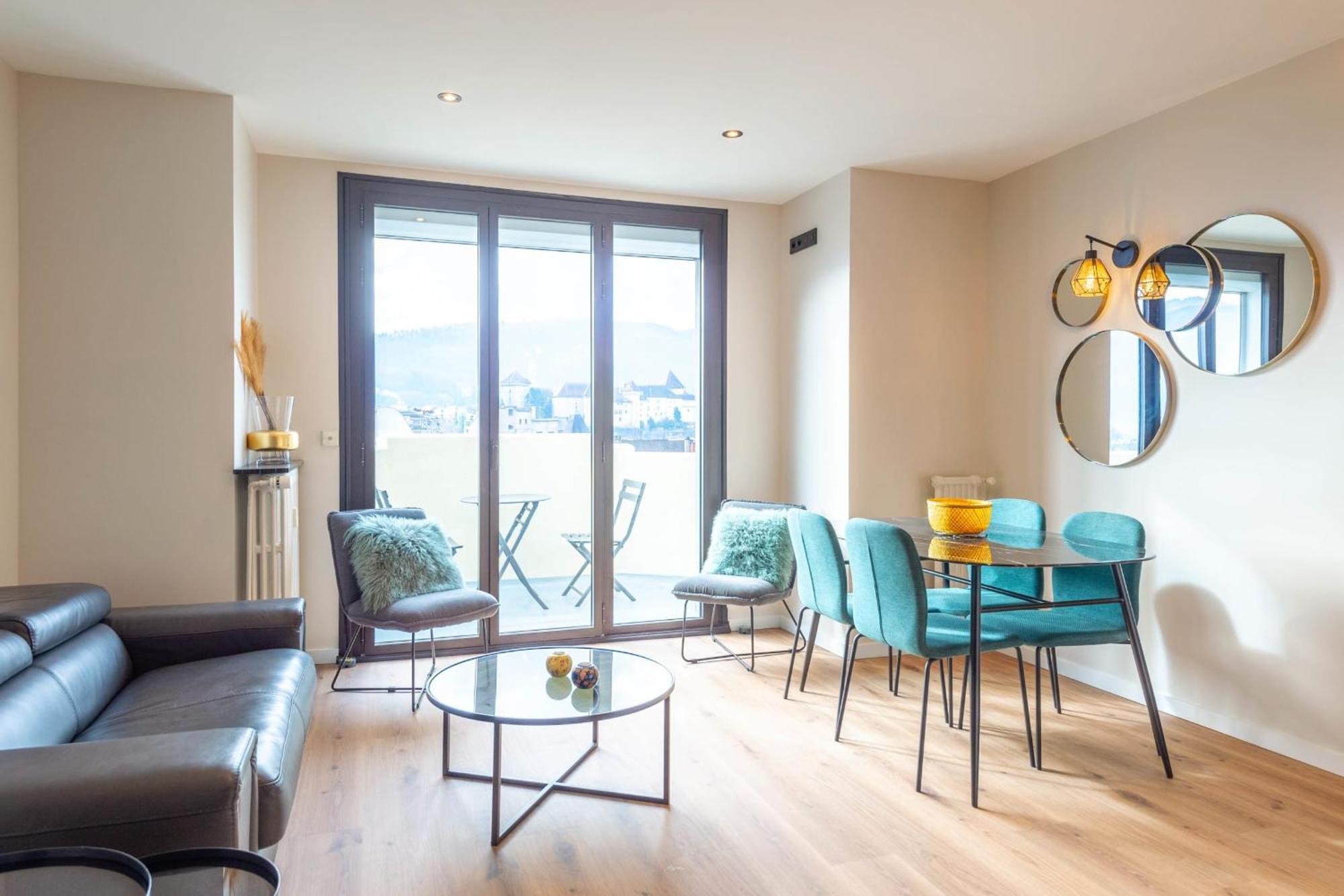 Le Beau Marcy - Contemporary City Centre Flat Annecy Eksteriør billede