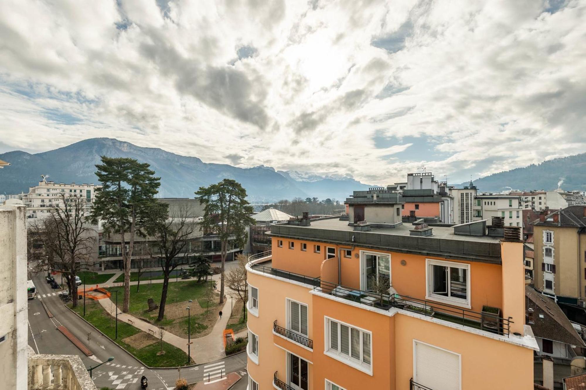 Le Beau Marcy - Contemporary City Centre Flat Annecy Eksteriør billede
