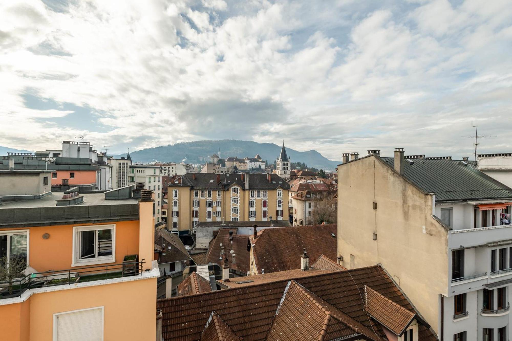 Le Beau Marcy - Contemporary City Centre Flat Annecy Eksteriør billede